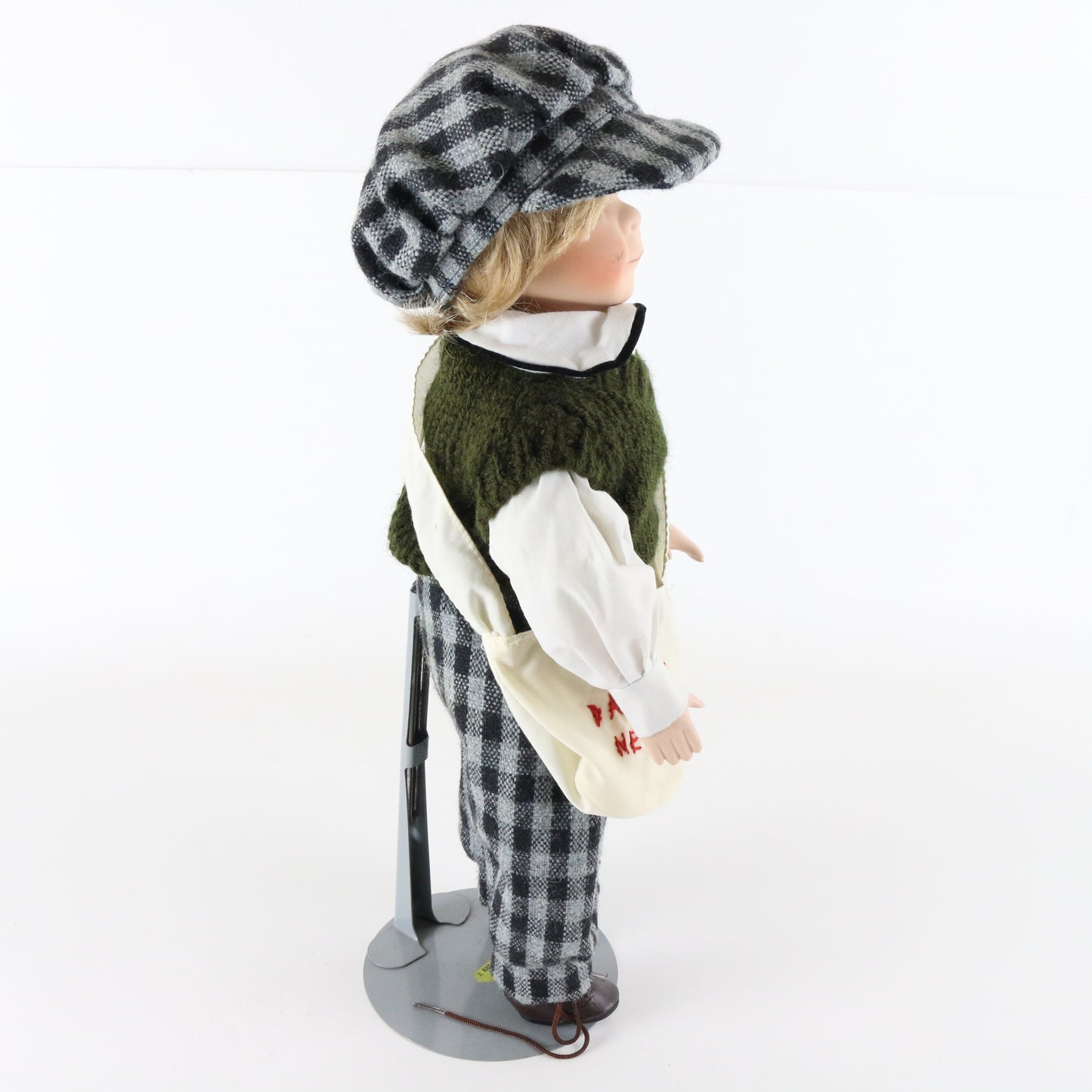 American Country Classics Daily News 15.5" Porcelain Doll W/ Clothes & Bag 11/50