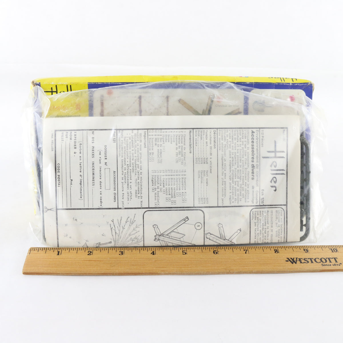Combat Battlefield Accessories Heller 1:35 131 Military Parts Set