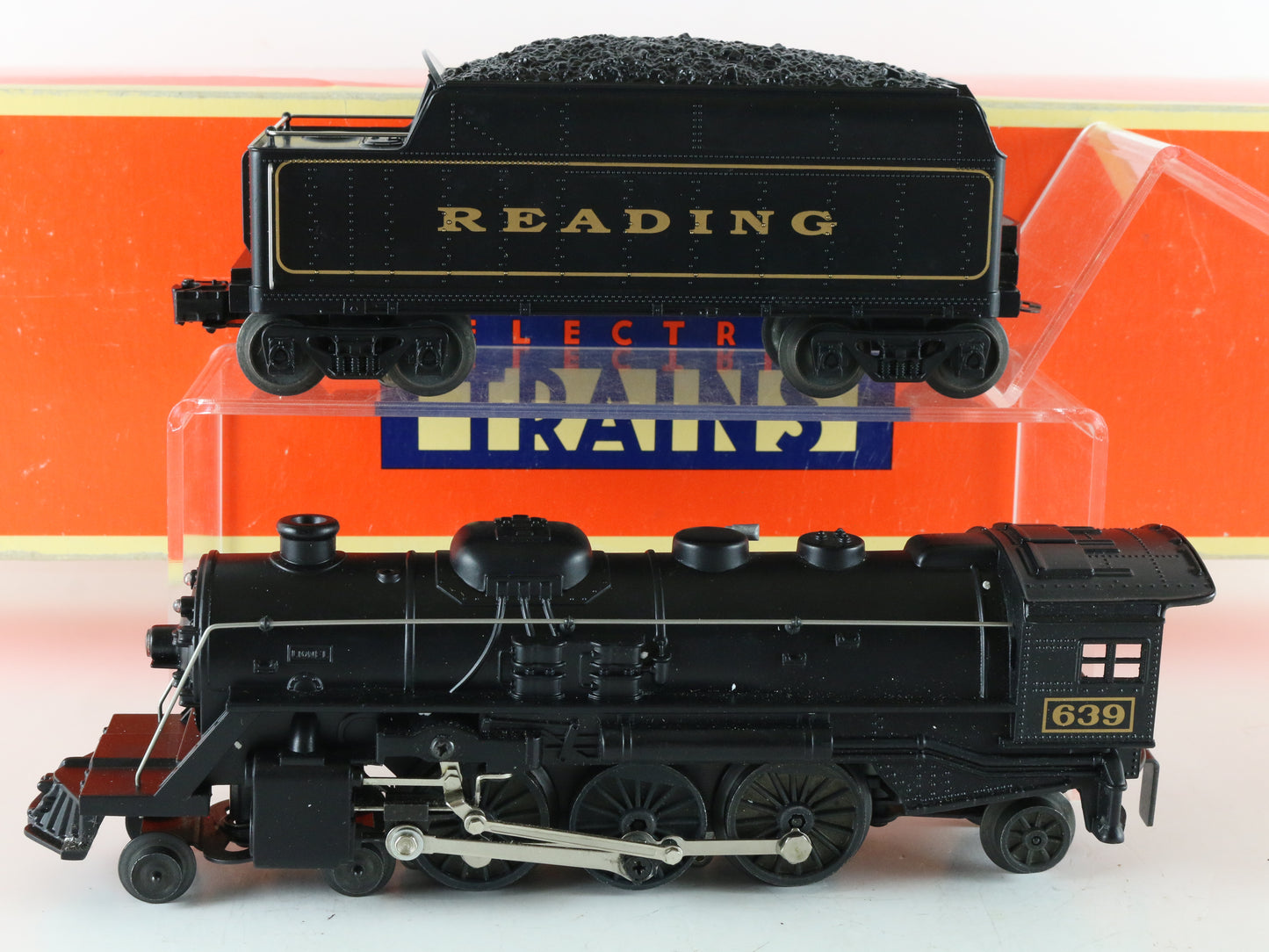 Lionel O 6-18639 Reading 4-6-2 Steam Locomotive & Tender