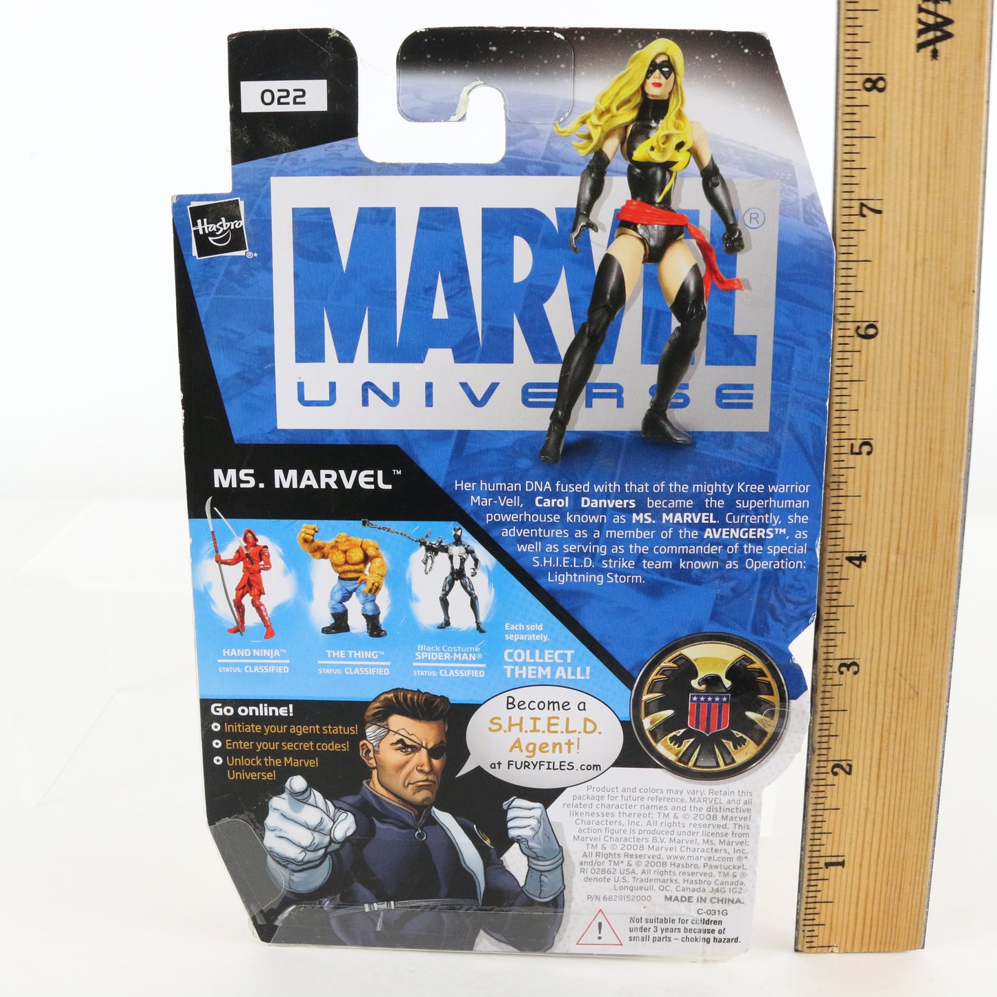 Marvel Universe 022 Ms Marvel 3.75" Action Figure Hasbro