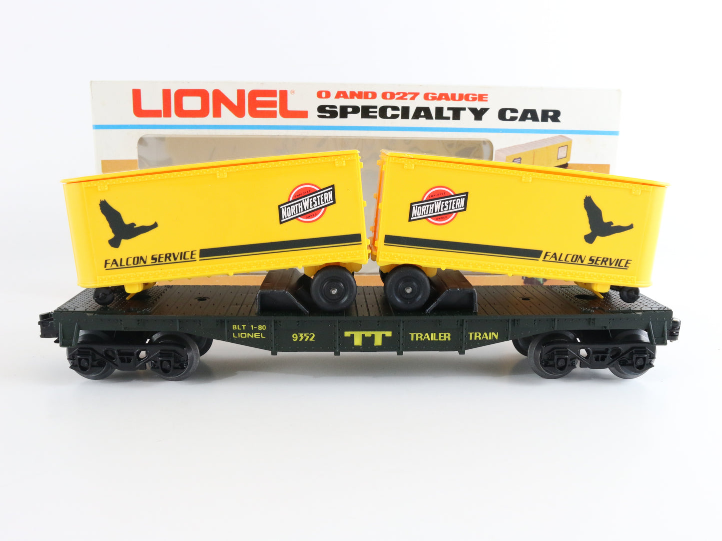 Chicago North Western CNW Piggyback Flat Car With Trailer Vans Lionel O 6-9352 classic intermodal transport model