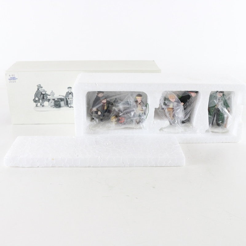Dept 56 Heritage Village Oliver Twist Set Of 3 Christmas Accessories 5554-9