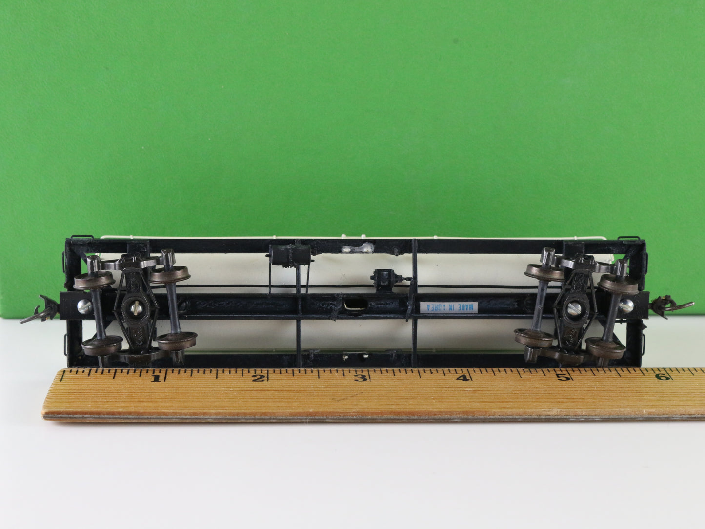Overland Models HO UTLX Shamrock 10,000 Gal Tank Car OMI-3231 Custom Painted Brass