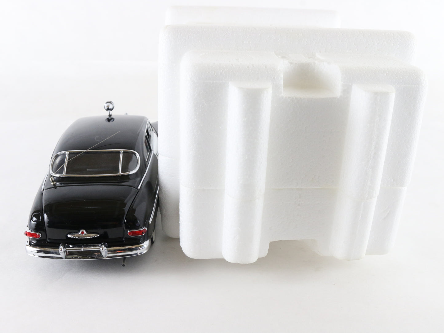 1949 Mercury Police Cruiser Black White Danbury Mint 1:24 Diecast Model Car