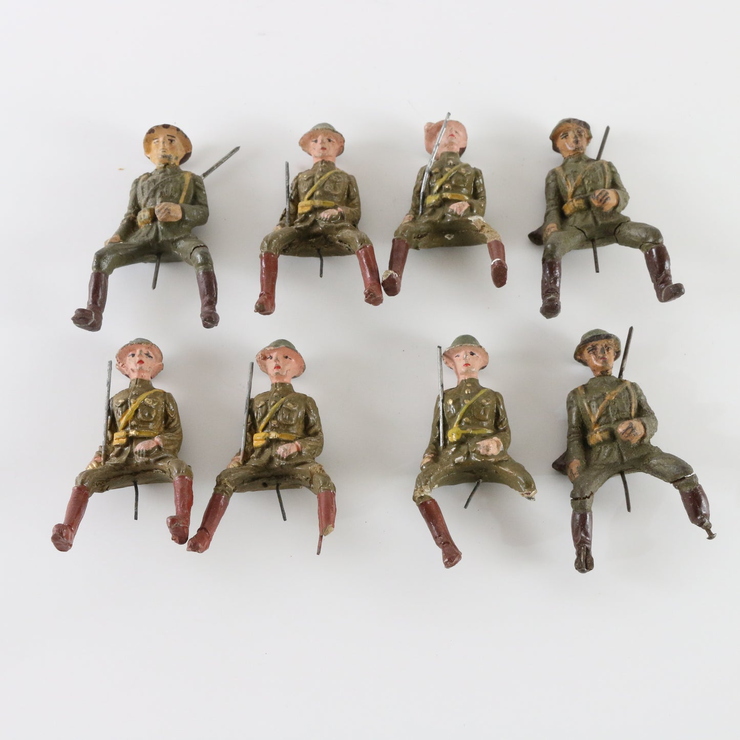 1930s Lineol WWI sitting soldiers German composite war-era collectibles