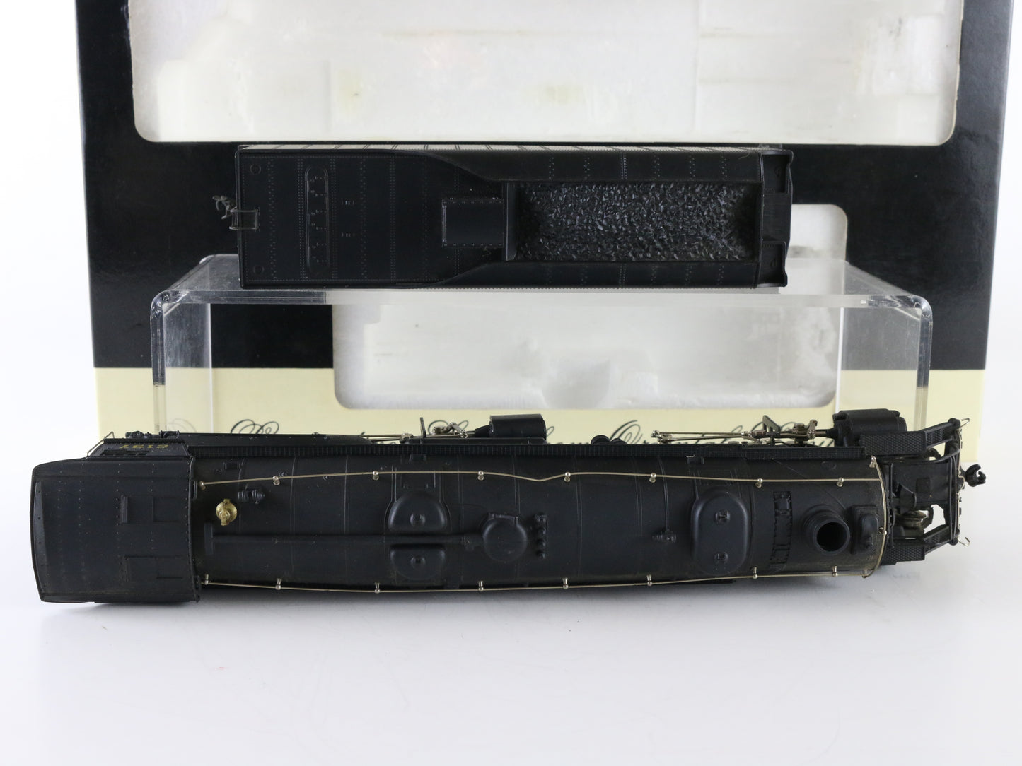 Oriental Limited HO Norfolk Western 2197 USRA 2-8-8-2 Steam Locomotive