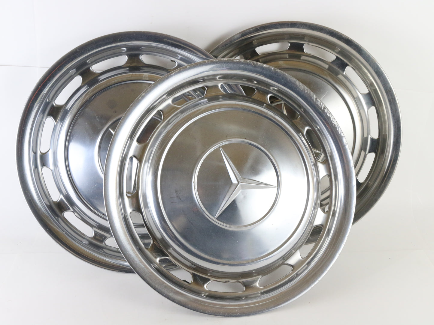 Vintage 1978 Cadillac Deville Fleetwood Metal Wheel Hubcap 16.5"