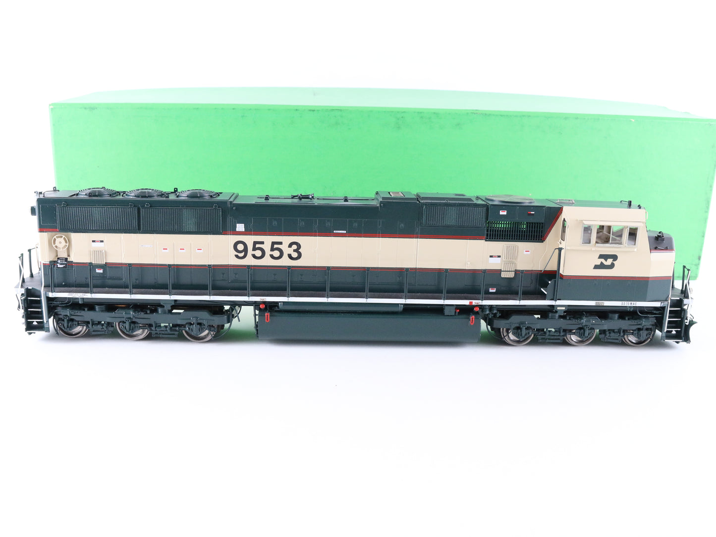 Overland O 2 Rail Burlington Northern 9553 SD70MAC Brass Diesel Loco OMI-0545.1