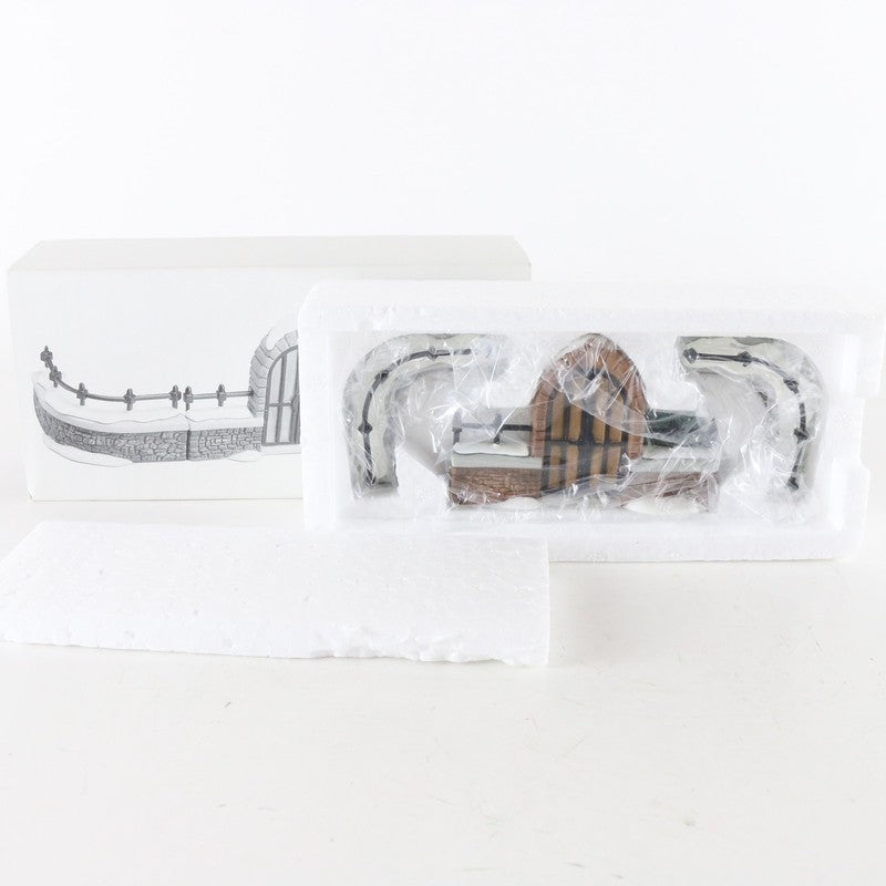 Dept 56 Heritage Village Churchyard Gate & Fence Set Of 3 Accessories 5806-8