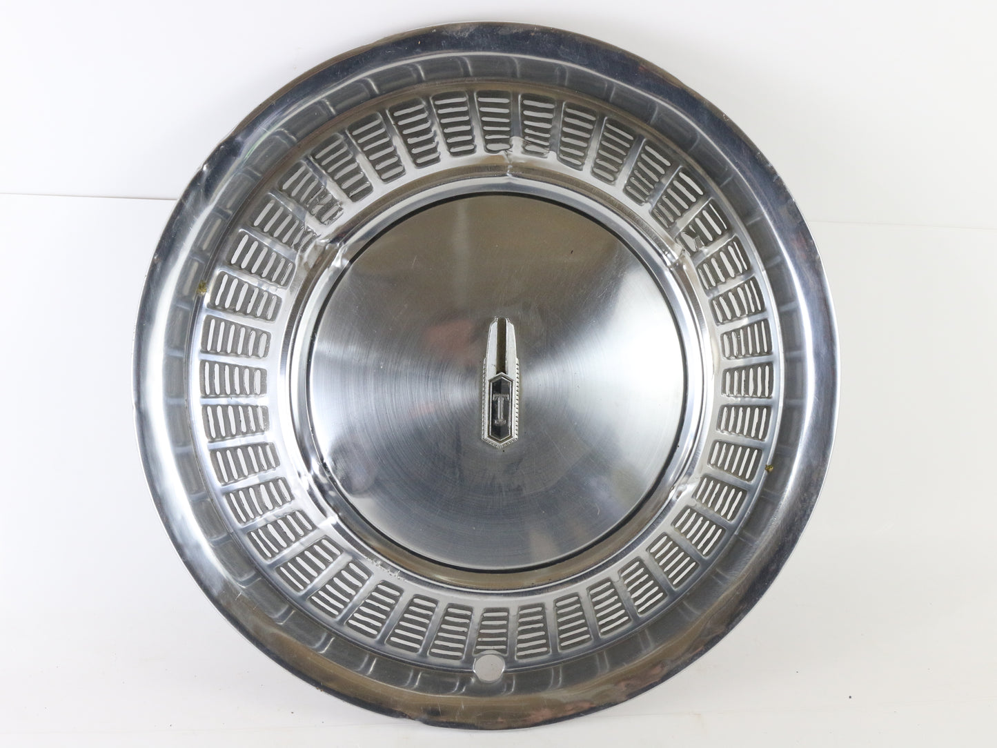 Lot Of 3 Vintage 1973 Oldsmobile Toronado Metal Wheel Hubcap 17"