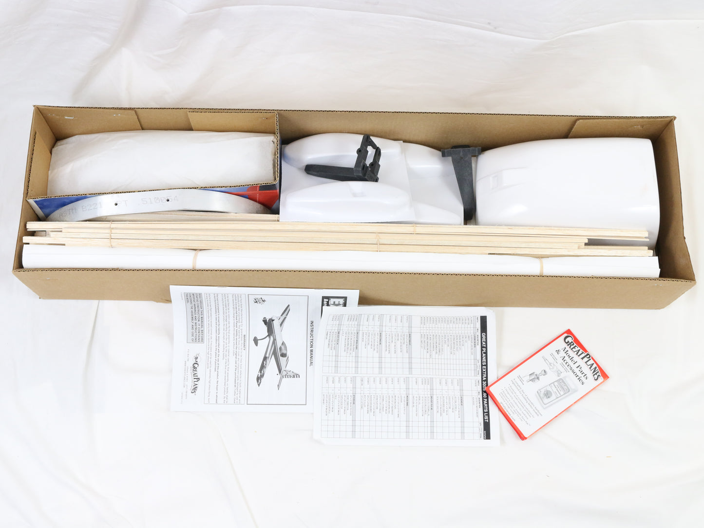 Great Planes Extra 300s Powerhouse .60 Size 64" Wingspan Wood