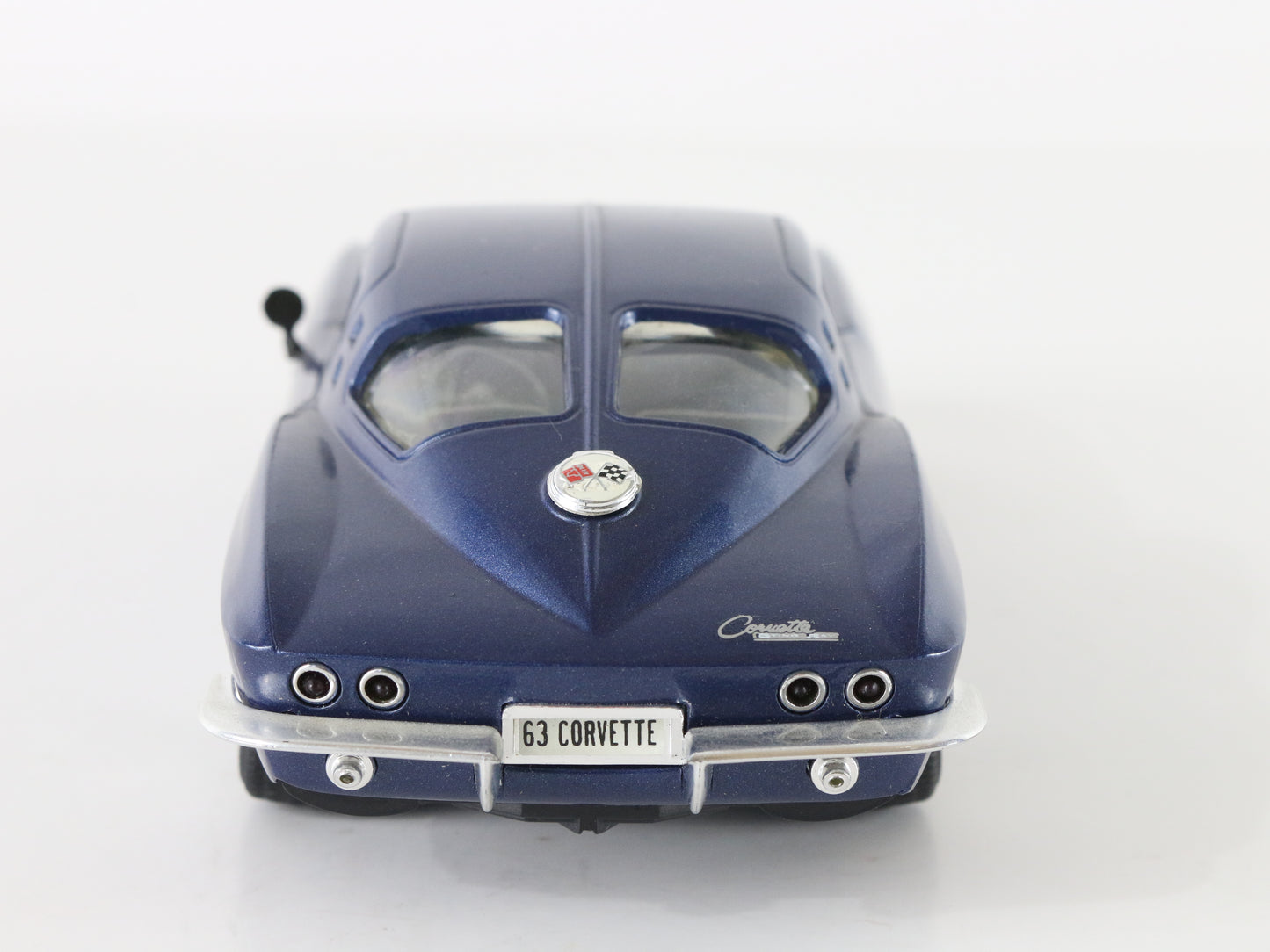 1963 '63 Chevy Corvette Stingray Blue Revell 1:24 Metal Model Car