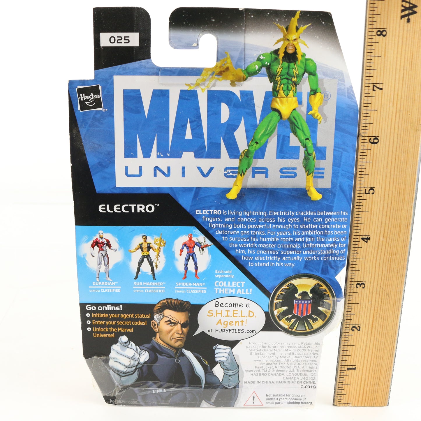 Marvel Universe 025 Electro Hasbro 3.75" Action Figure
