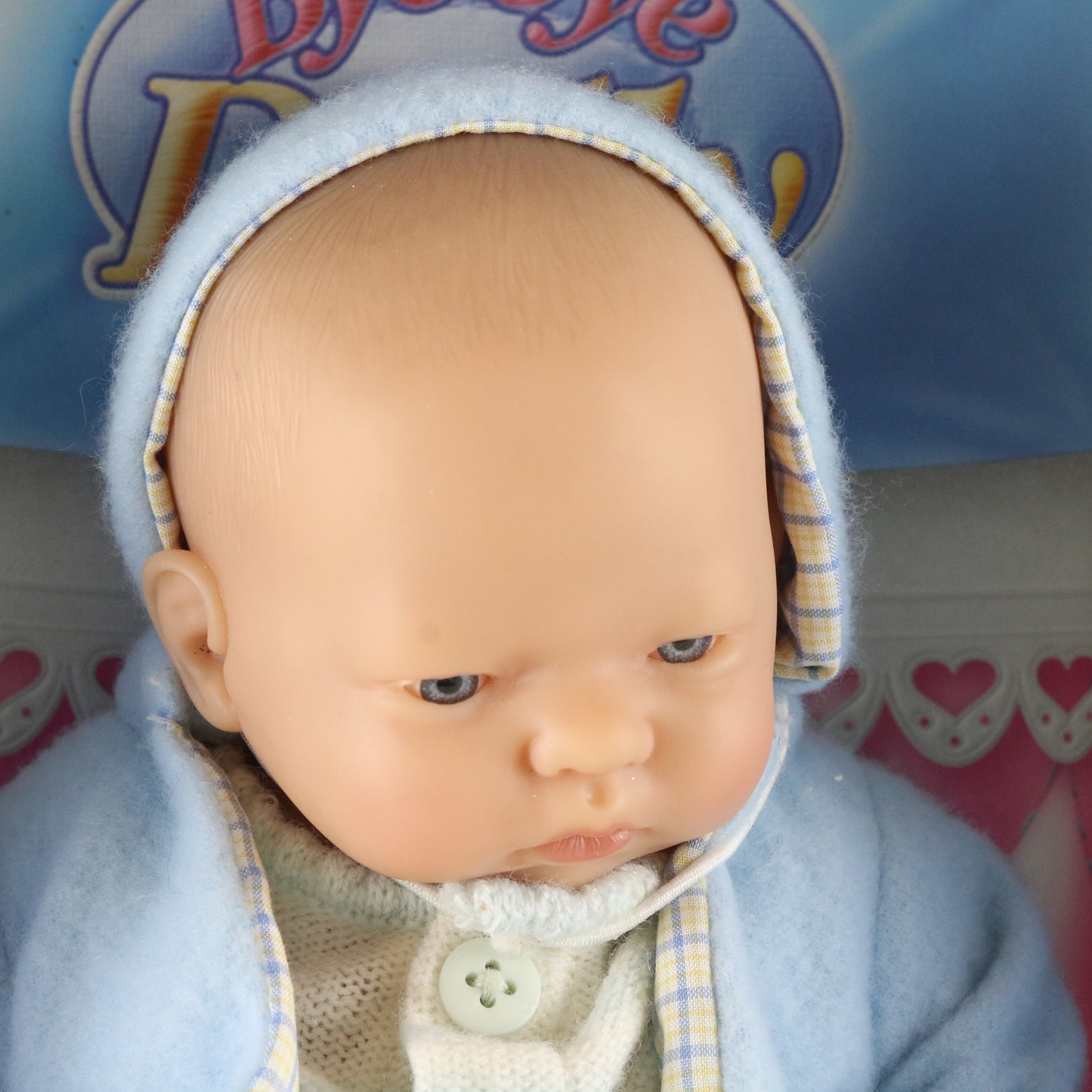 Pippi Baby Bye Bye Dolly White Balloon 9" Vinyl Doll