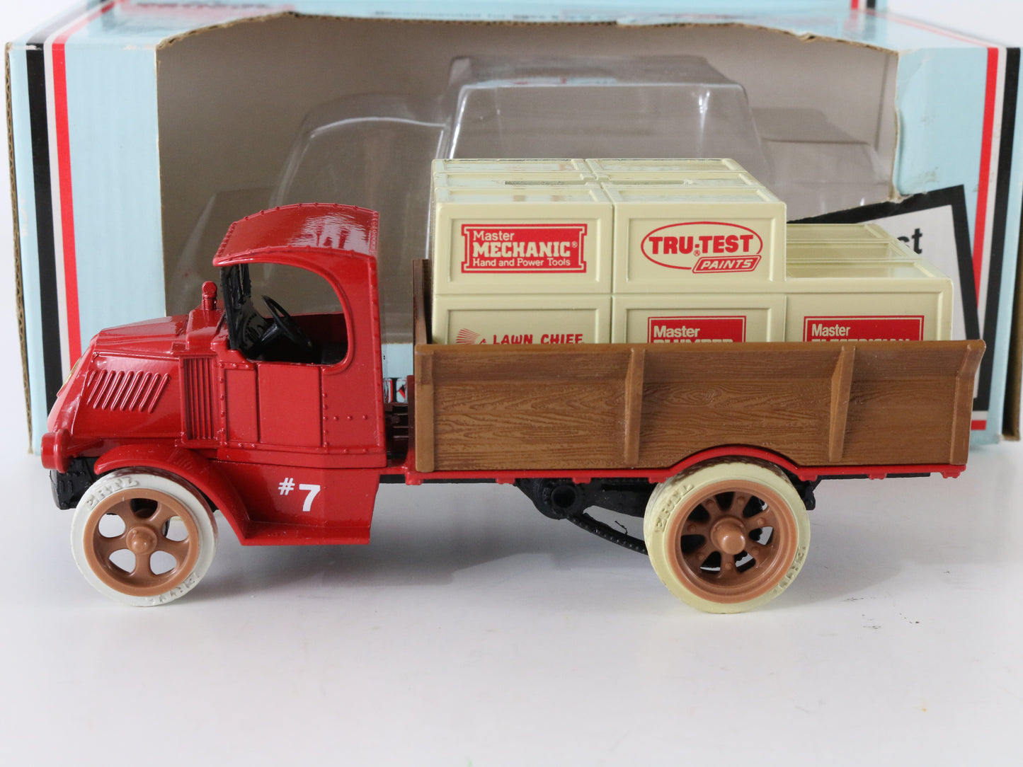 1926 Mack Bulldog Delivery Truck W/ Crates Diecast Bank Model Car Ertl 1:38 9105