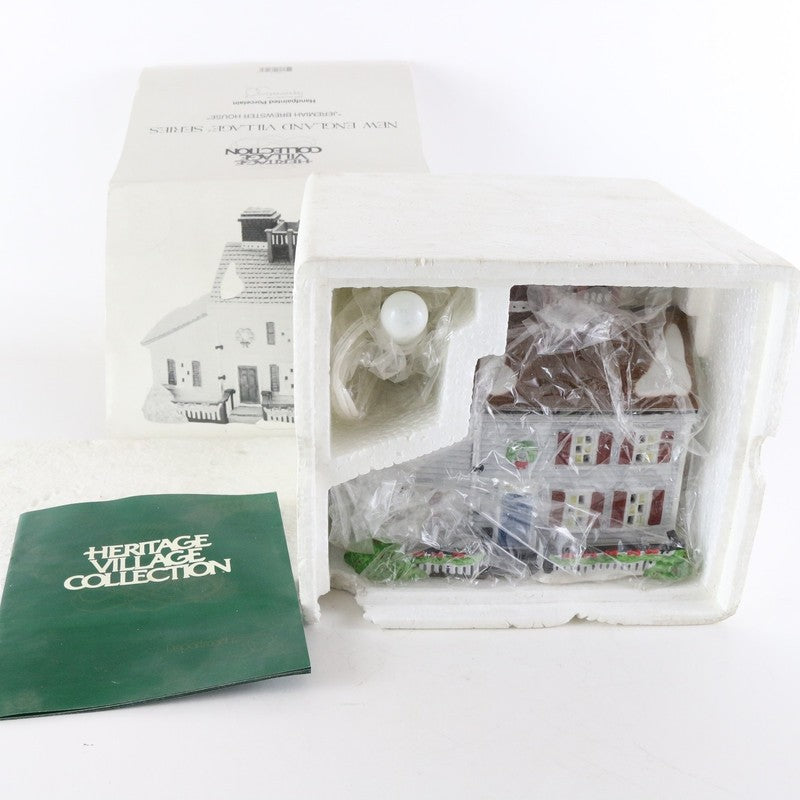 Dept 56 New England Heritage Jeremiah Brewster House Christmas 5657-0
