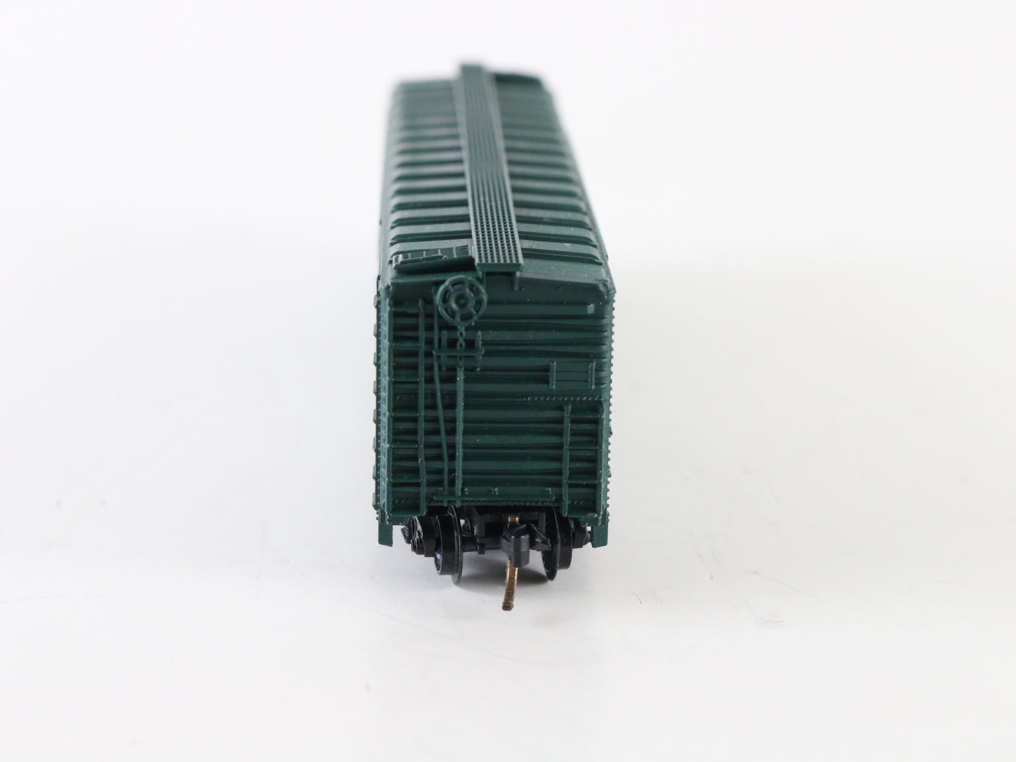 Micro-Trains N British Columbia BCRX 40126 Boxcar