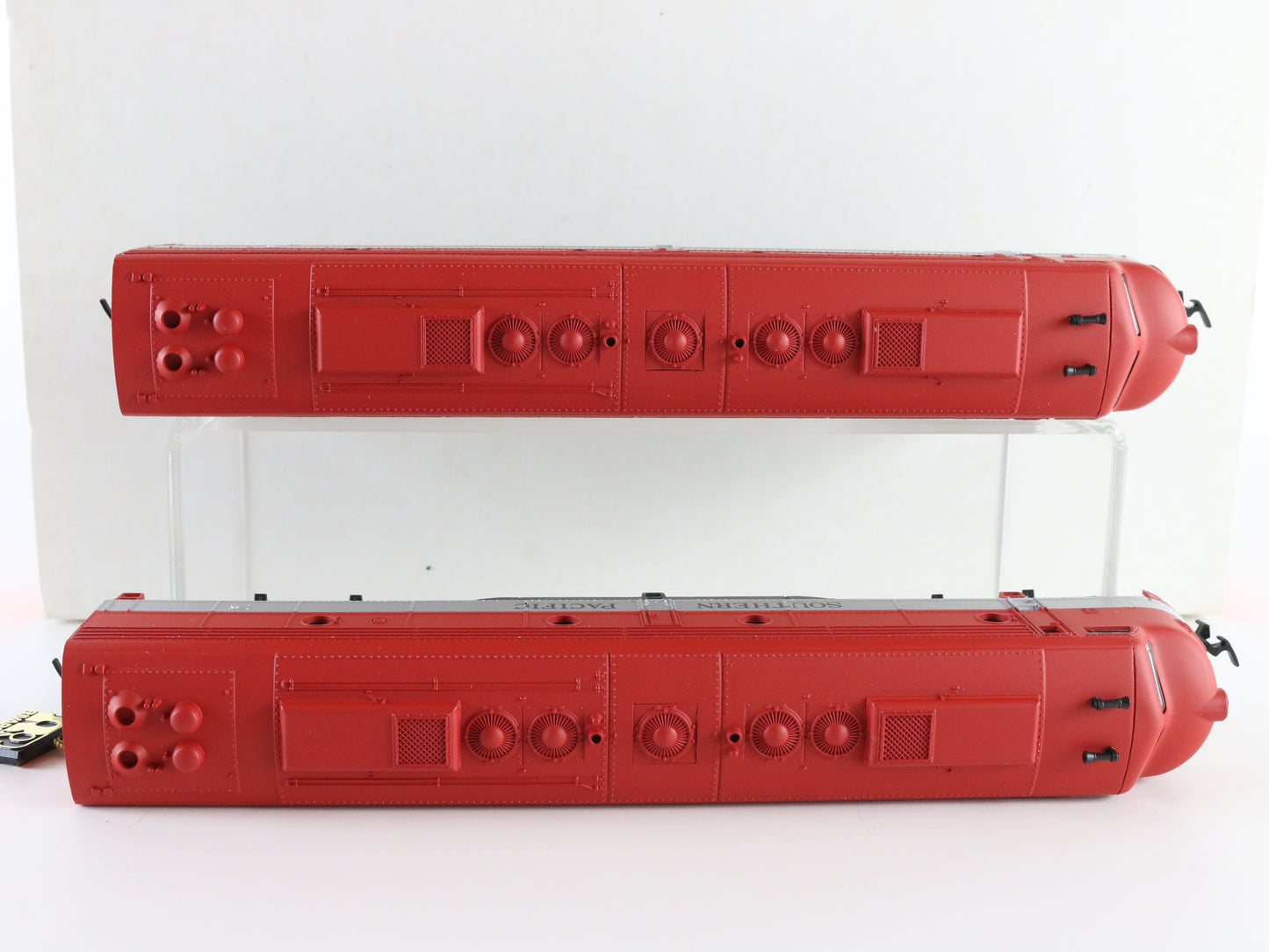 Rivarossi HO SP Golden State EMD E8 Diesel Locomotives Set of 2
