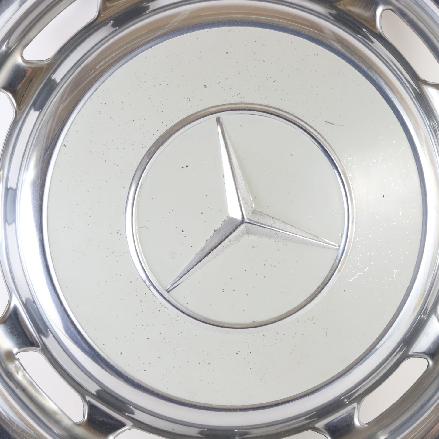 1962-81 Mercedes Benz Metal Wheel Hubcap 15.25"