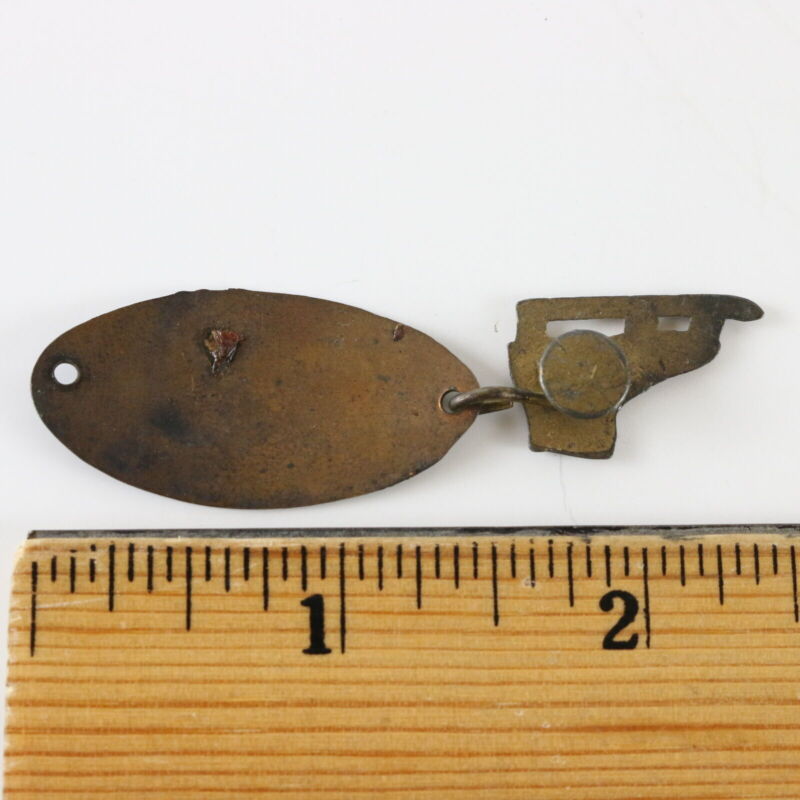 Vintage International Outdoor Sportsmen Show Metal Pendants 2.5"