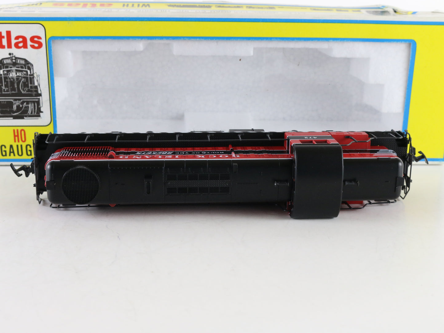 Atlas HO Rock Island 472 RS3 Diesel Locomotive Engine