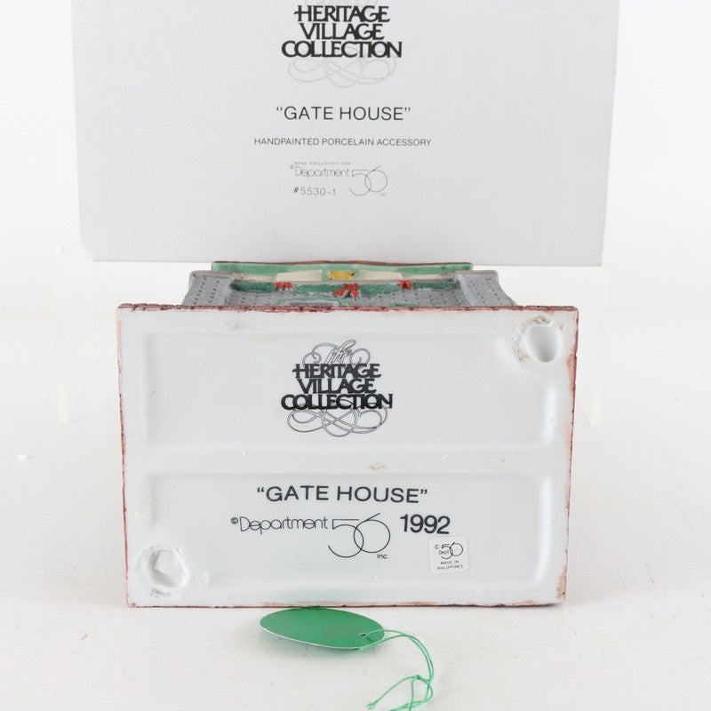 Dept 56 Heritage Village Gate House Porcelain Christmas Accessory 5530-1