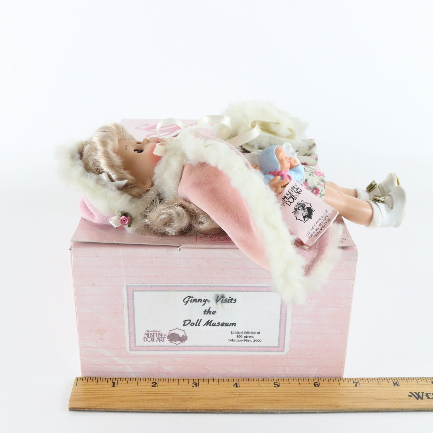 Ginny Visits The Doll Vogue Museum Pink Girl 8" W/ Accessories