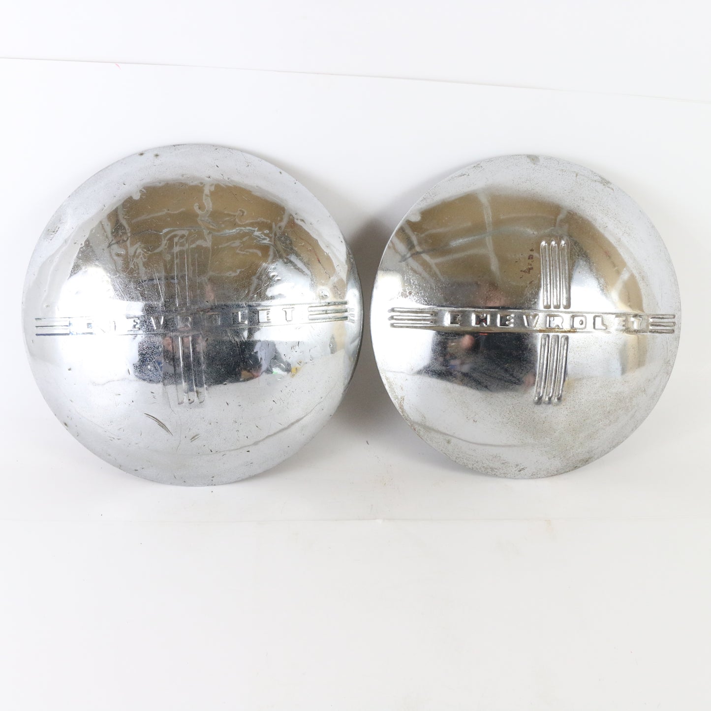 Lot Of 4 Vintage 1940s Chevrolet Moon Dog Dish Metal Hubcap 9.75"