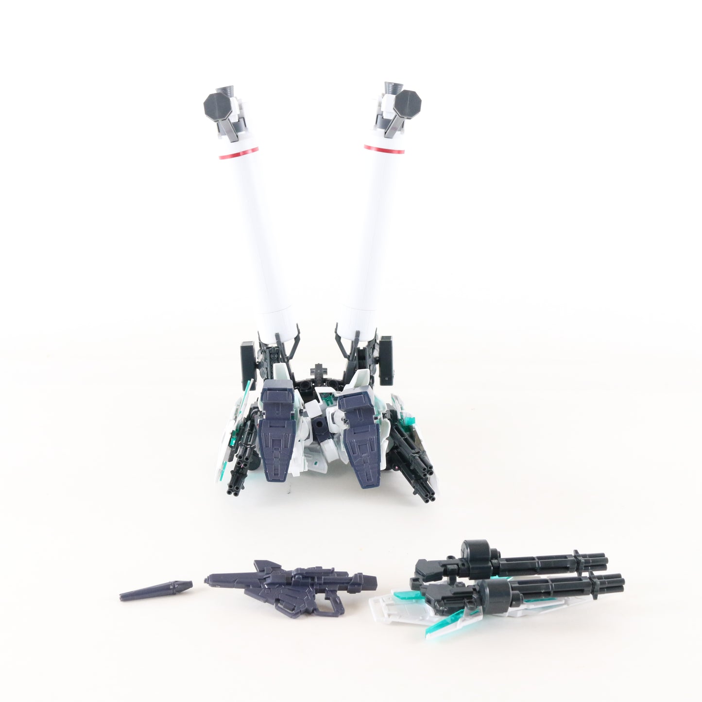 Gundam HG 178 Full Armor Unicorn Mobile Suit Bandai 1:144 ASSEMBLED Model Figure