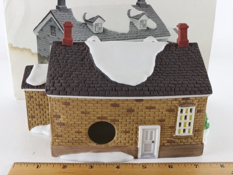 Department 56 New England Village Stoney Brook Town Hall Christmas Building