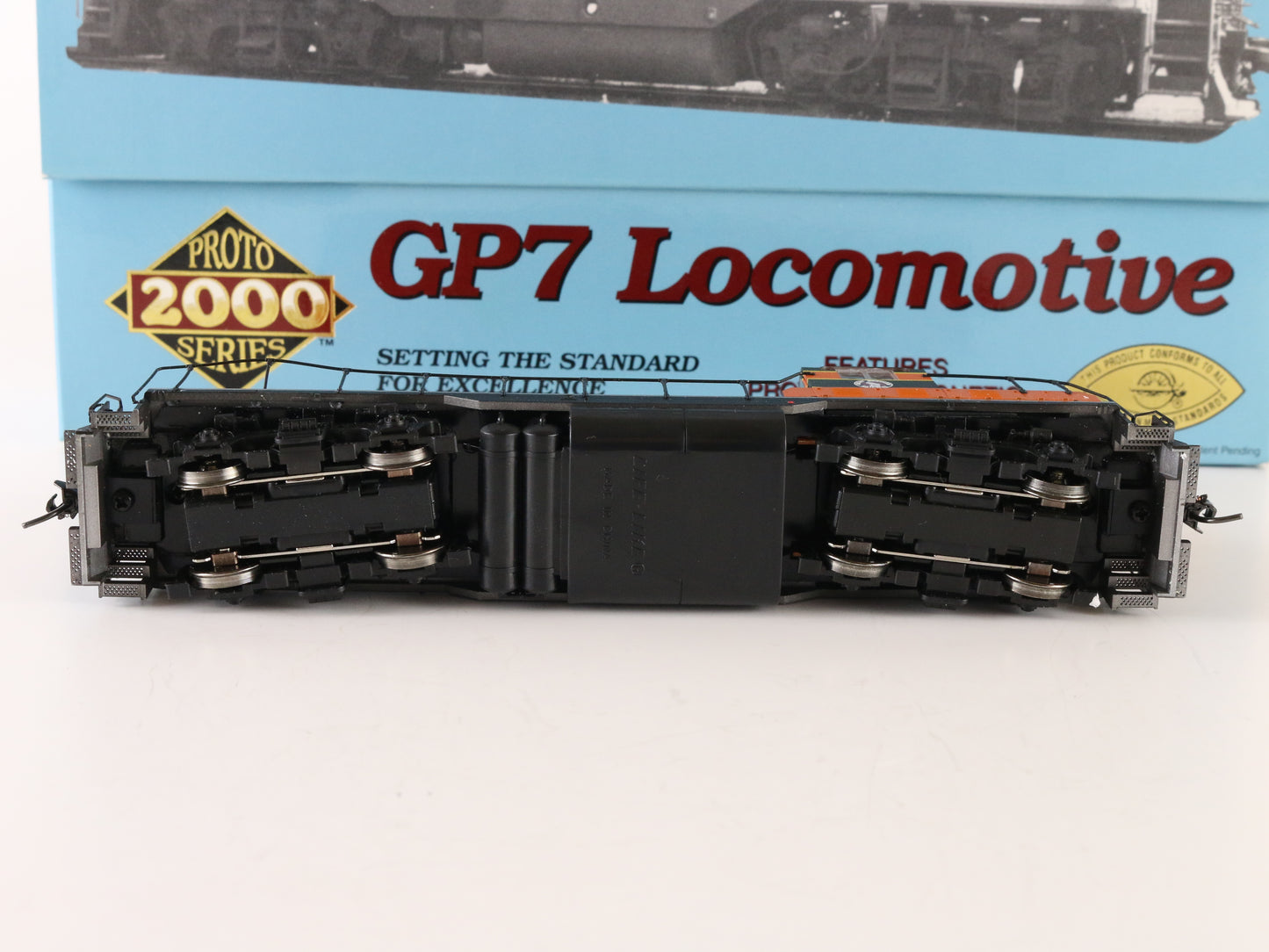 Proto 2000 HO Great Northern 610 GP7 Diesel Locomotive