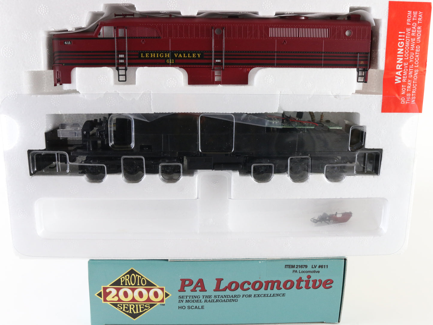 Proto 2000 HO Lehigh Valley 611 PA Diesel Locomotive