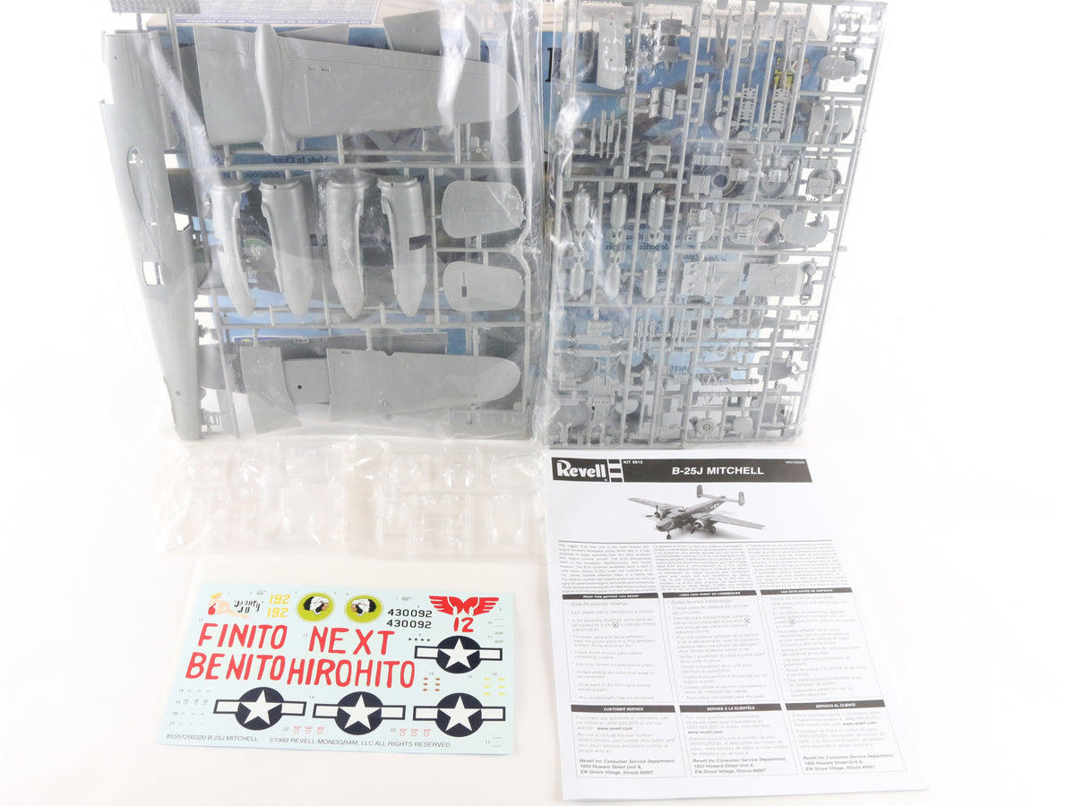 B-25J Mitchell Revell 1:48 Model Aircraft Bomber Plane Kit 85-5512