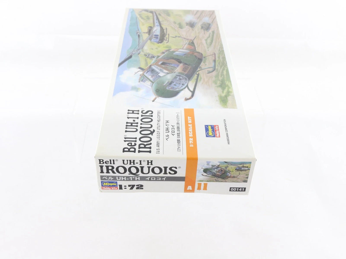 UH-1 H Iroquois Utility Helicopter US Army Bell Hasegawa 1:72 00141 Sealed Kit