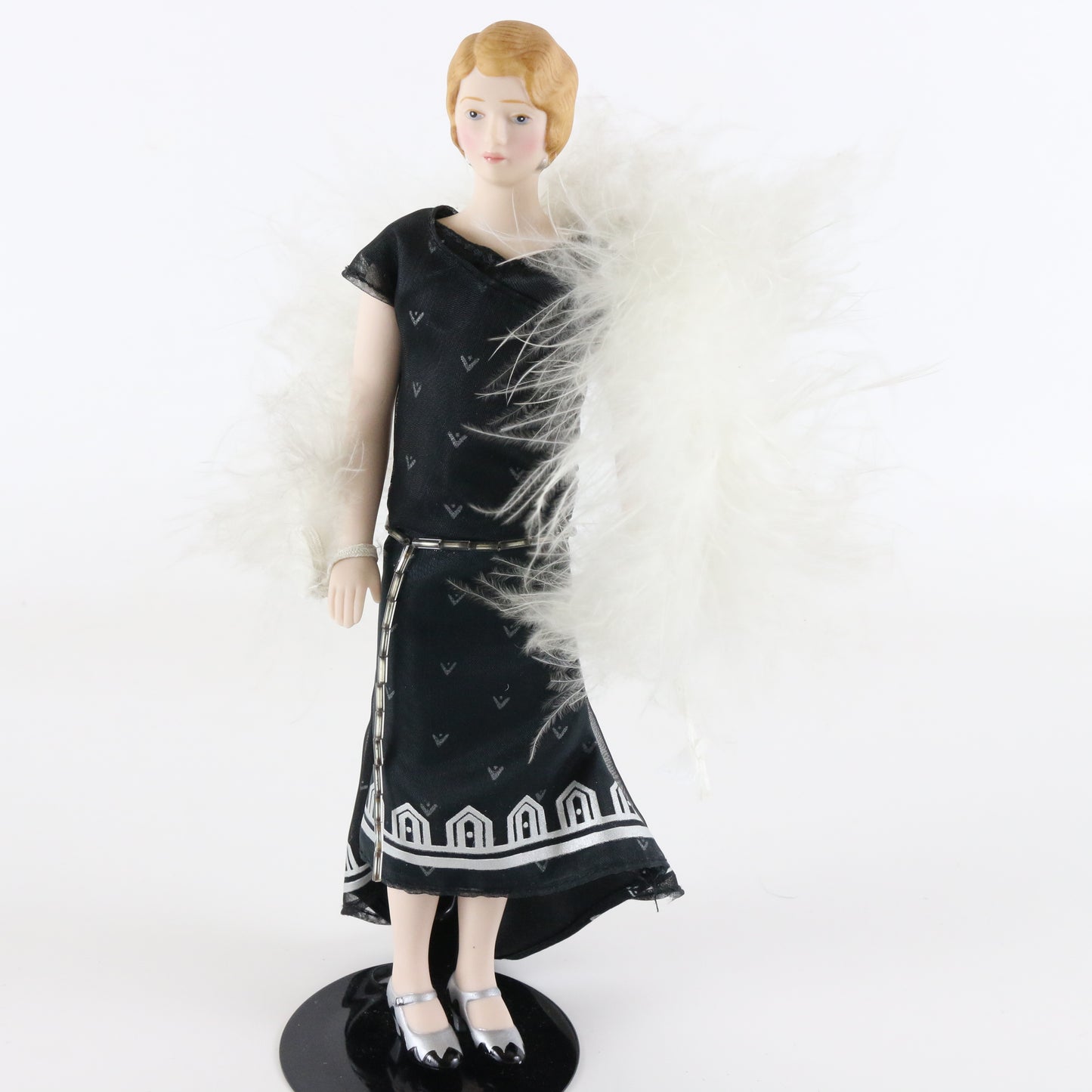 Roaring Twenties Girl Avon Fashion Of America 9" Porcelain Doll