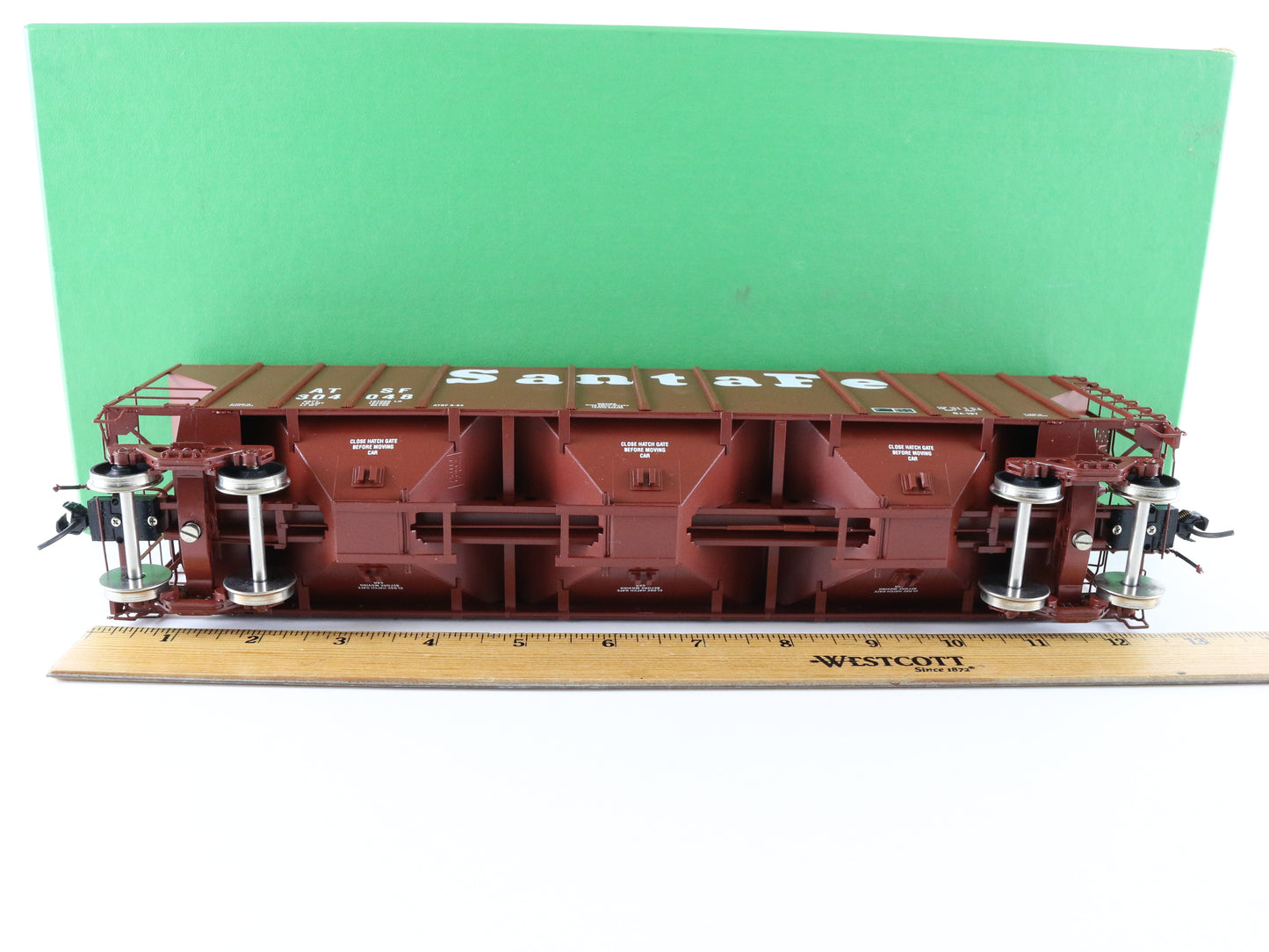 Overland Models O Santa Fe #304048 Pullman PS2-CD Covered Hopper Brass Train