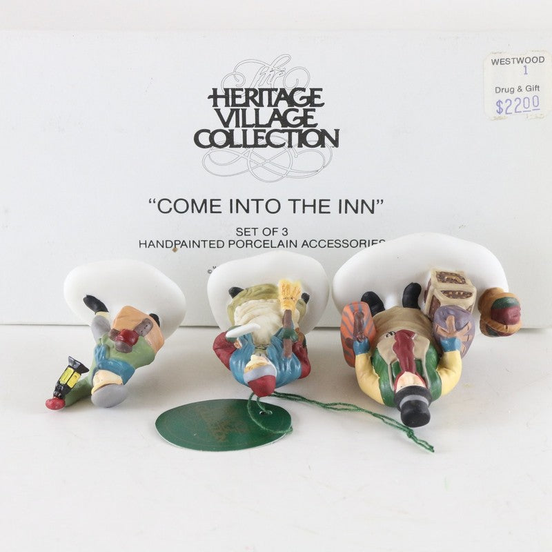 Dept 56 Heritage Village Come Into The Inn Set Of 3 Christmas Accessories 5560-3