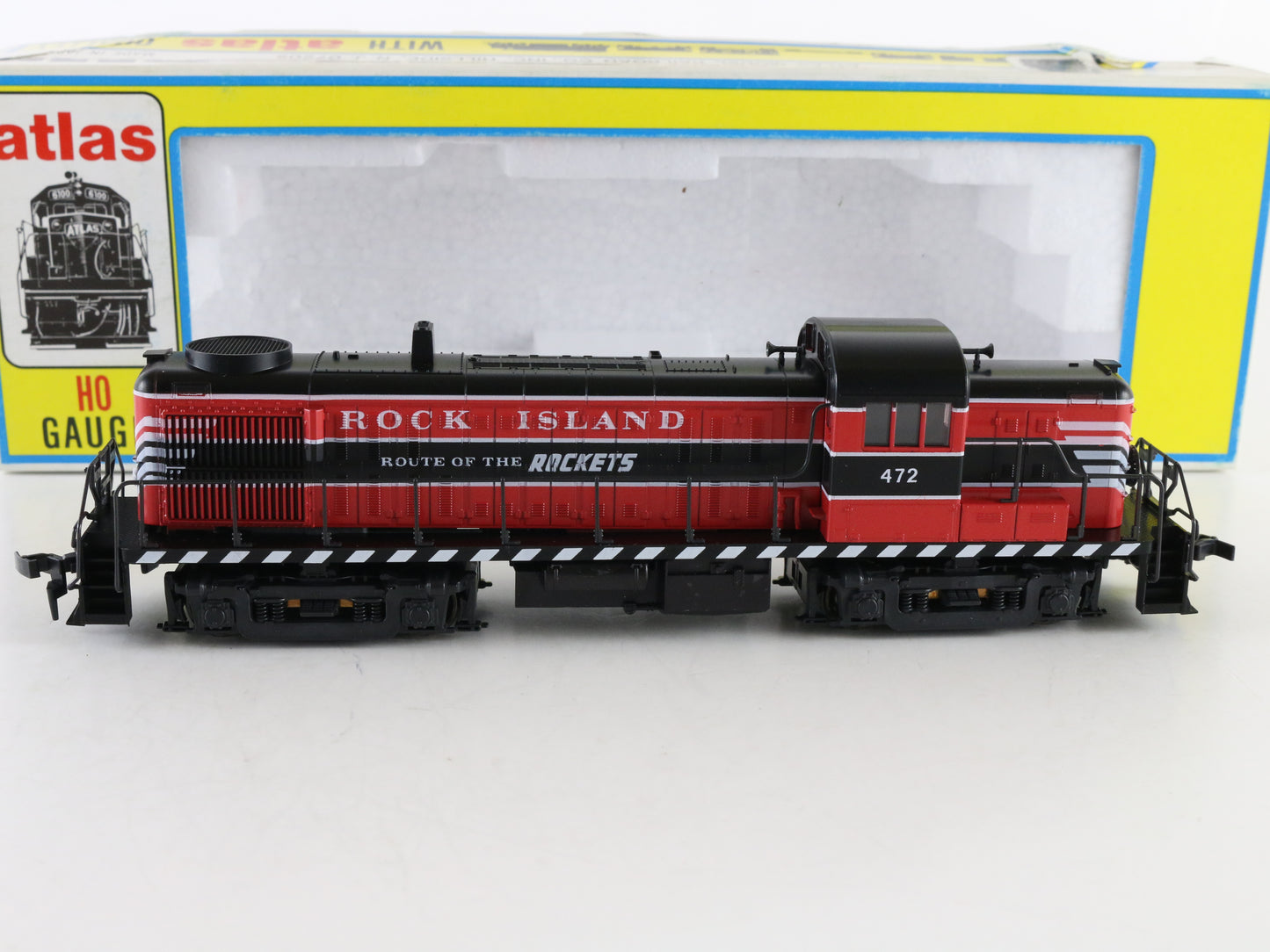 Atlas HO Rock Island 472 RS3 Diesel Locomotive Engine