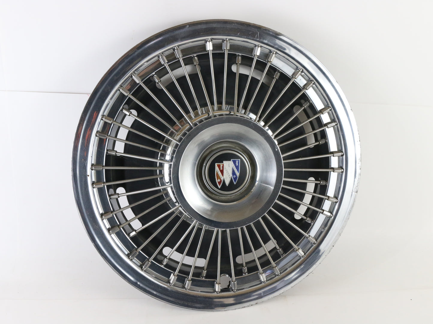 Lot Of 2 Vintage 1970s Buick Wire Metal Wheel Hubcaps 16.5"