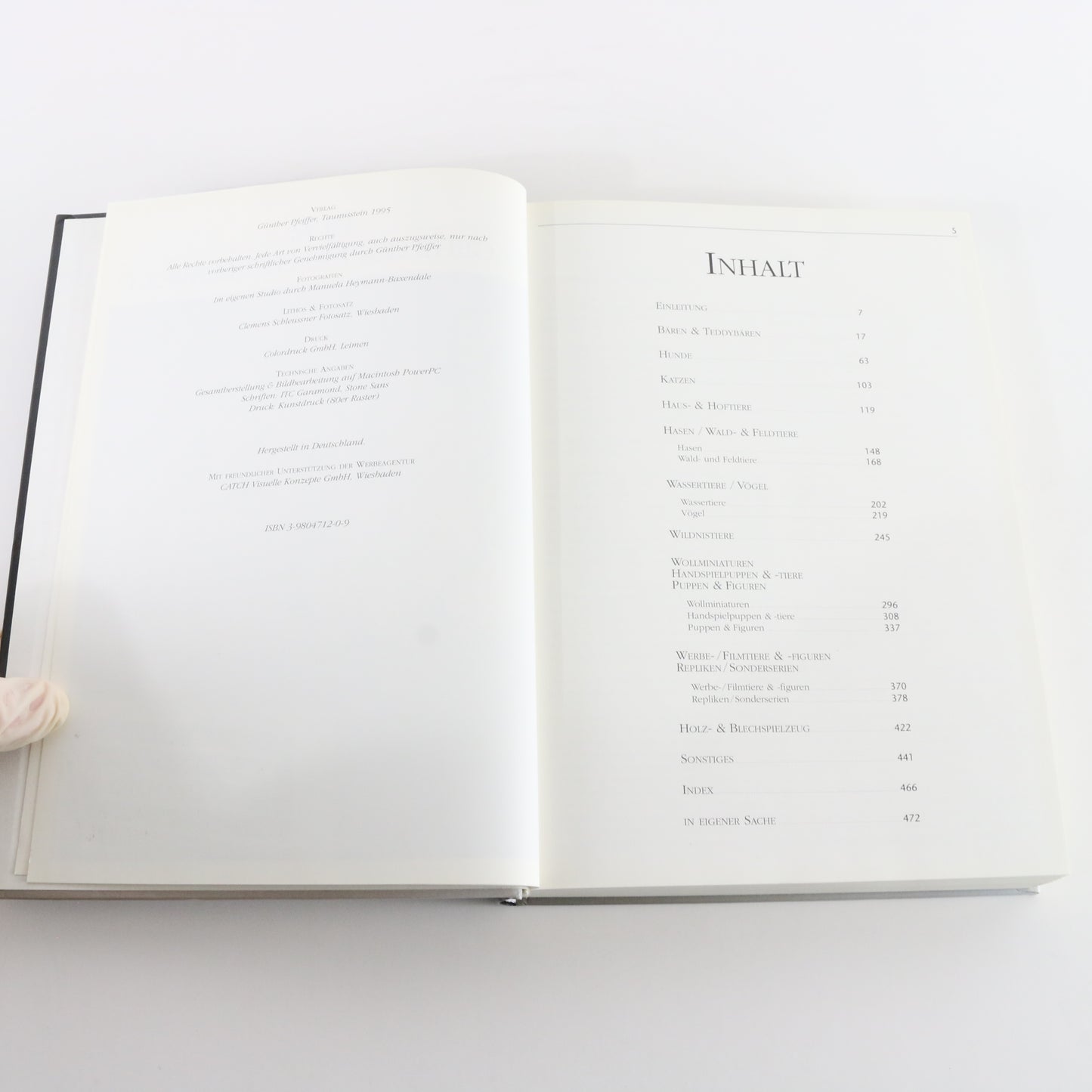 Steiff Sortiment 1947-1995 Doll and Plush Catalog Book by Gunther Pfeiffer