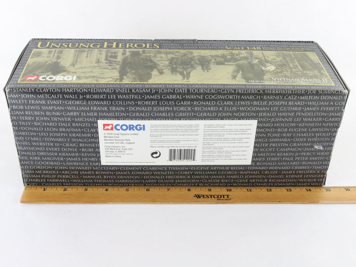 AH-1G Huey Cobra Attack Helicopter Vietnam Bell Unsung Heroes Corgi 1:48 51202
