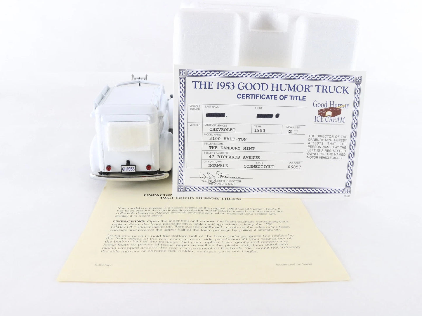 1953 Chevrolet 3100 Half-Ton Good Humor Ice Cream Truck White Danbury 1:24