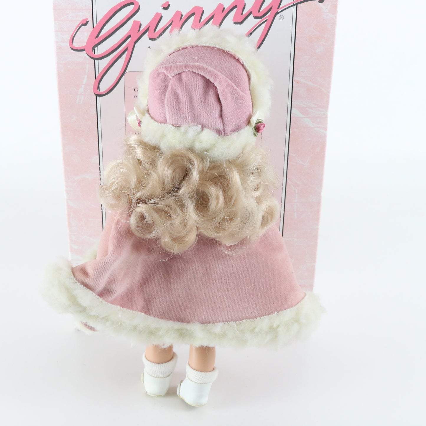 Ginny Visits The Doll Vogue Museum Pink Girl 8" W/ Accessories