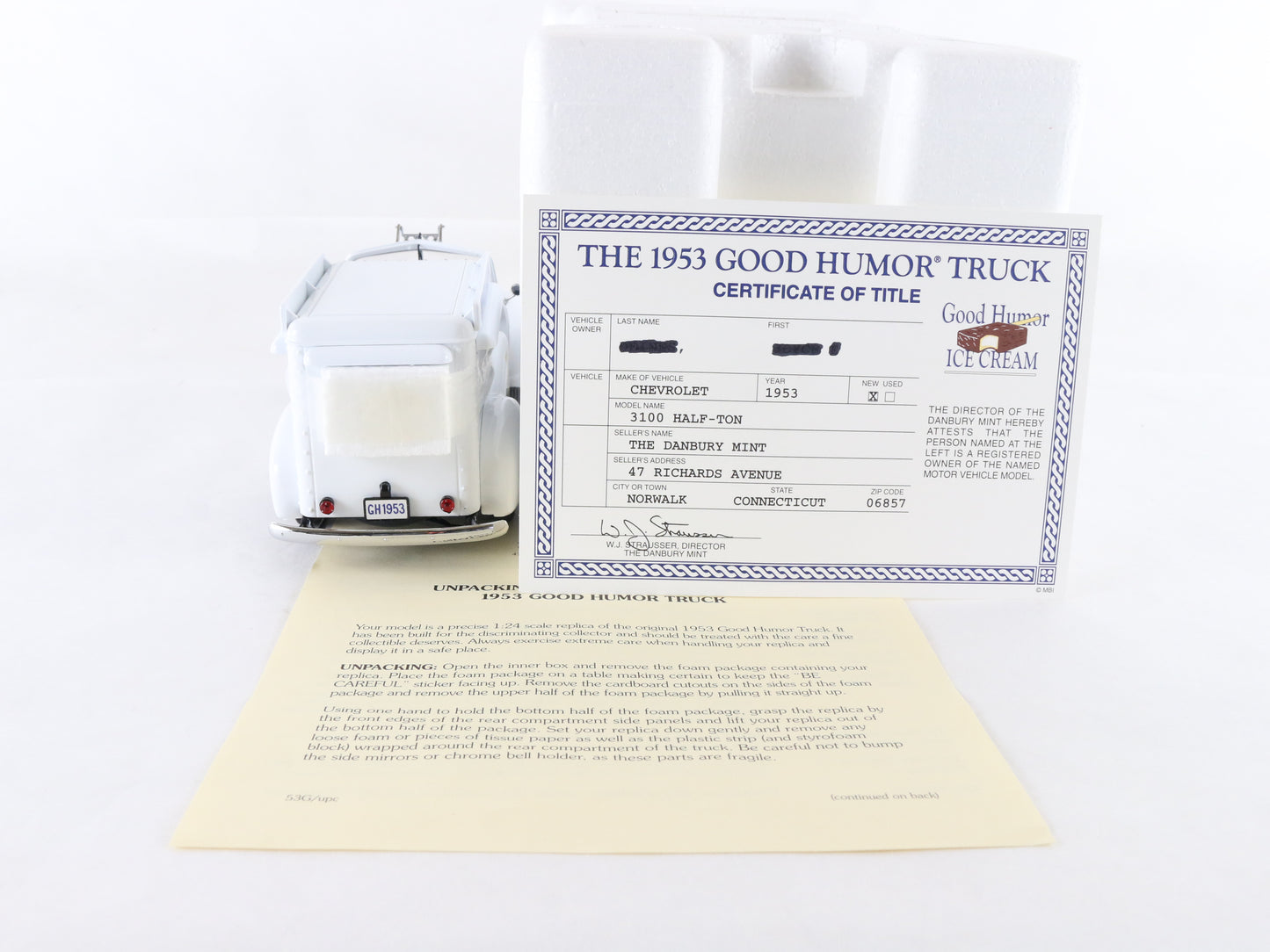 1953 Chevrolet 3100 Half-Ton Good Humor Ice Cream Truck White Danbury 1:24