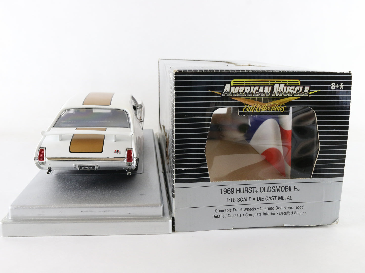 1969 Hurst Oldsmobile White Gold LE of 2500 American Muscle ERTL 1:18 39220
