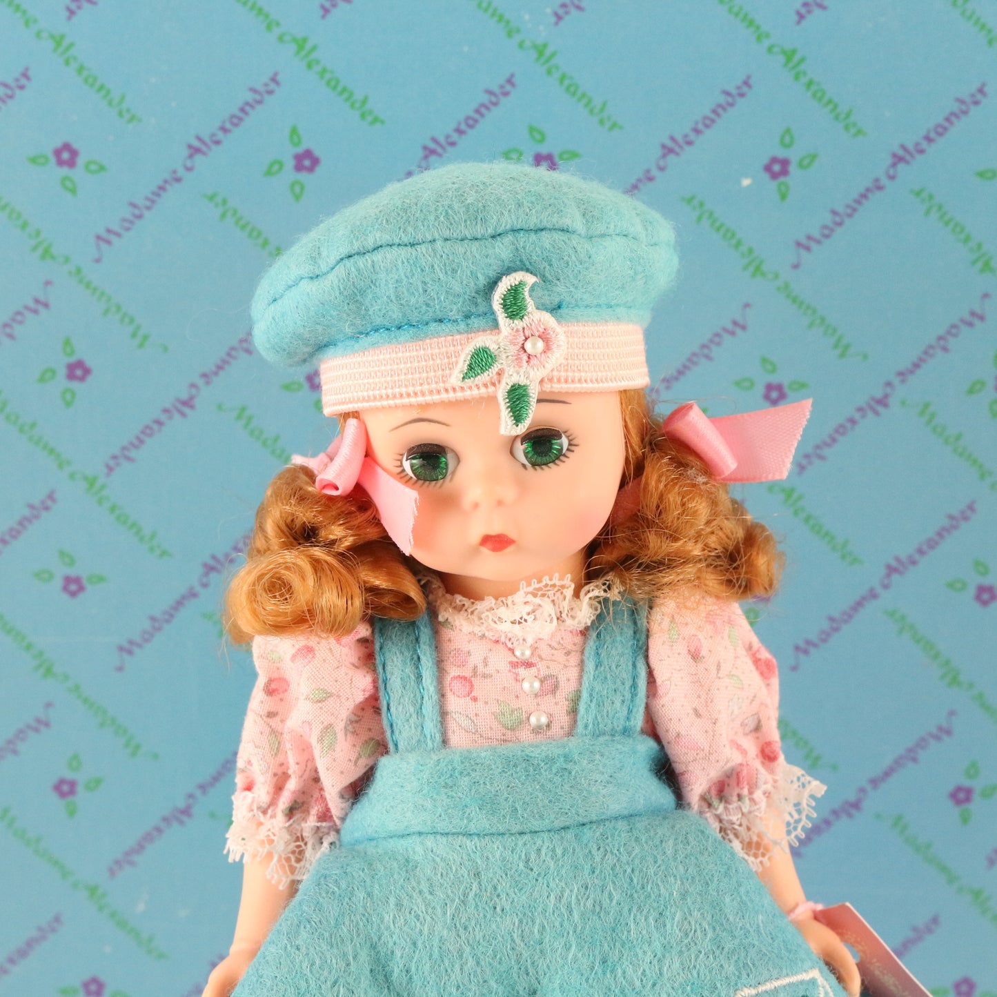 Wendy Learns Her ABC Madame Alexander Red Hair Green Eyes 7.5" 1213/3200