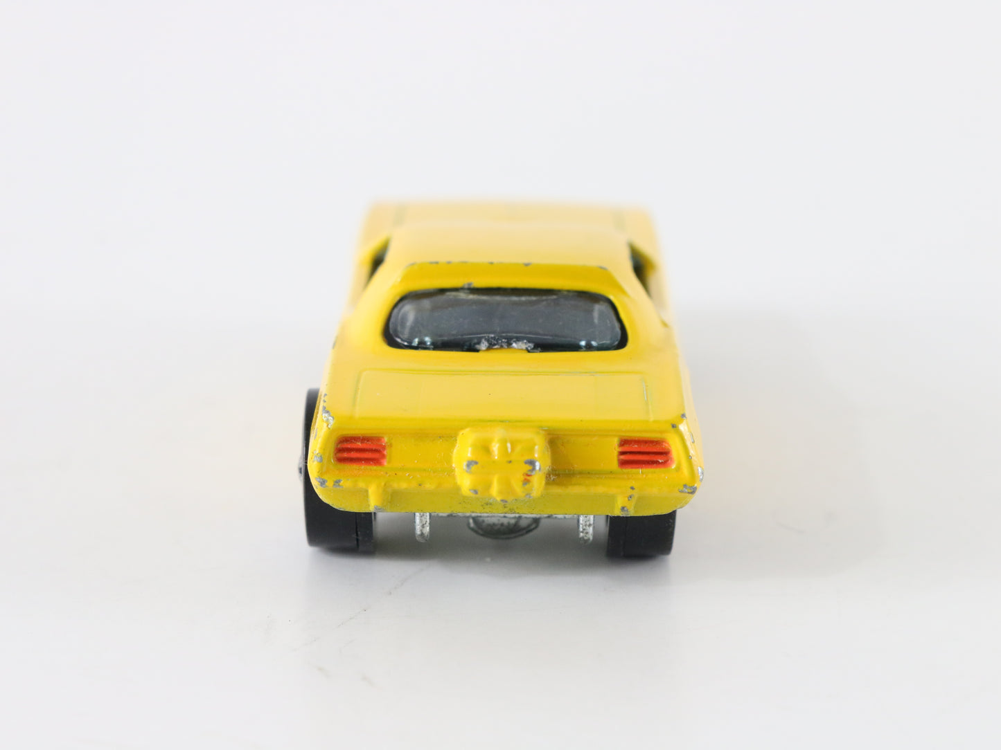 1970 Redline Hot Wheels Don Prudhomme Snake ENAMEL Yellow 1:64 6409 Usa