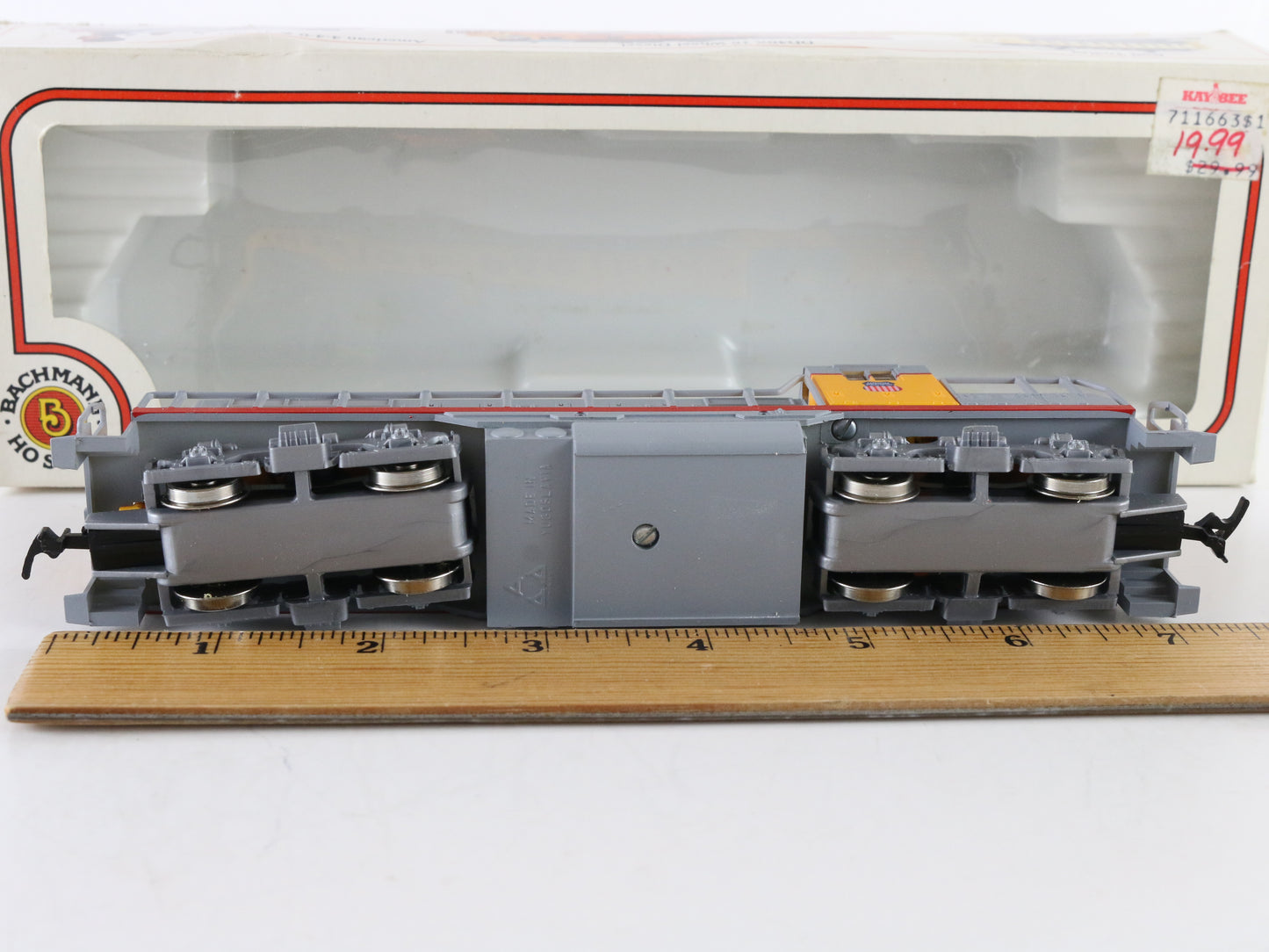 AHM HO Union Pacific GP18 Diesel Locomotive