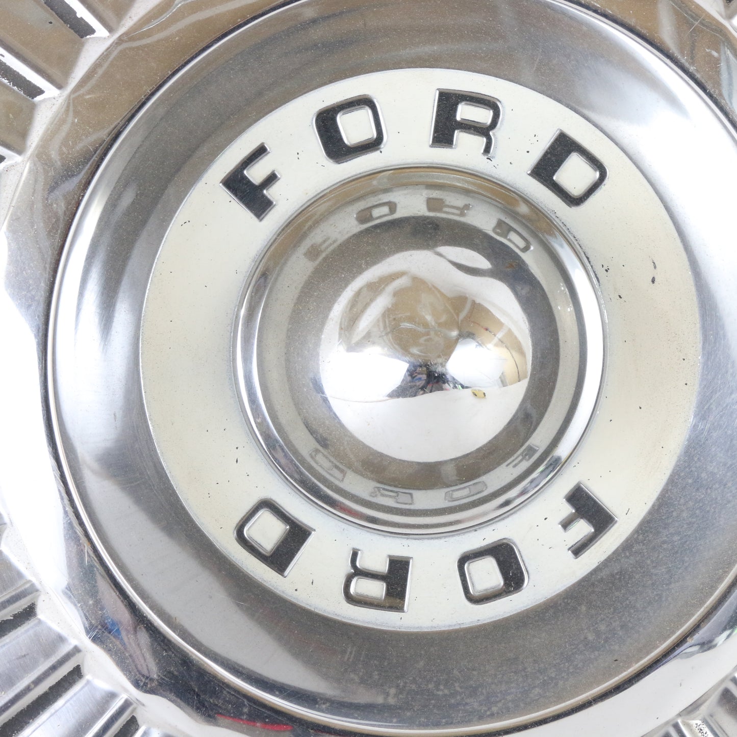 1957 Ford Thunderbird Metal Wheel Hubcap 14.5"