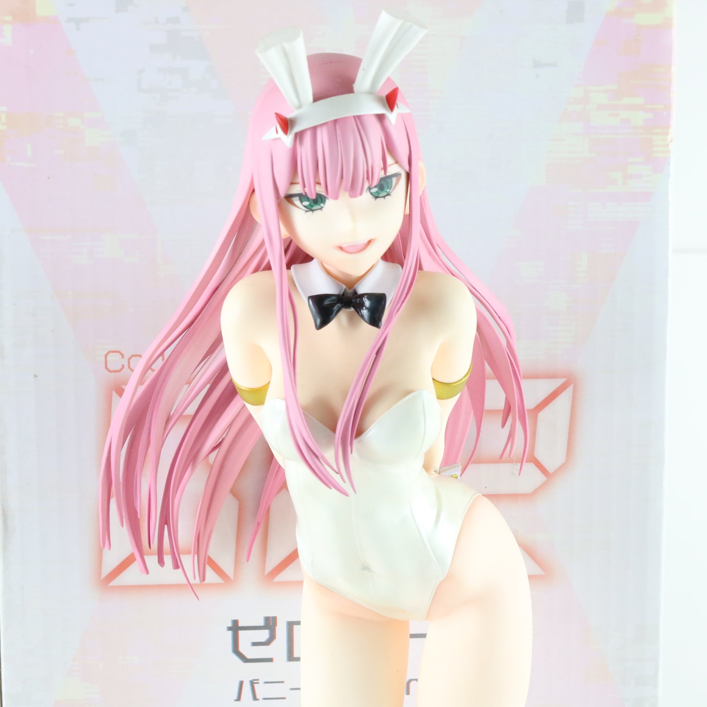 B-style Darling In The Franxx Zero Two Bunny Ver 2nd 1:4 Scale Figure